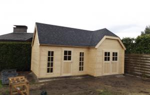 tuinconstructie in L vorm in Herk de Stad